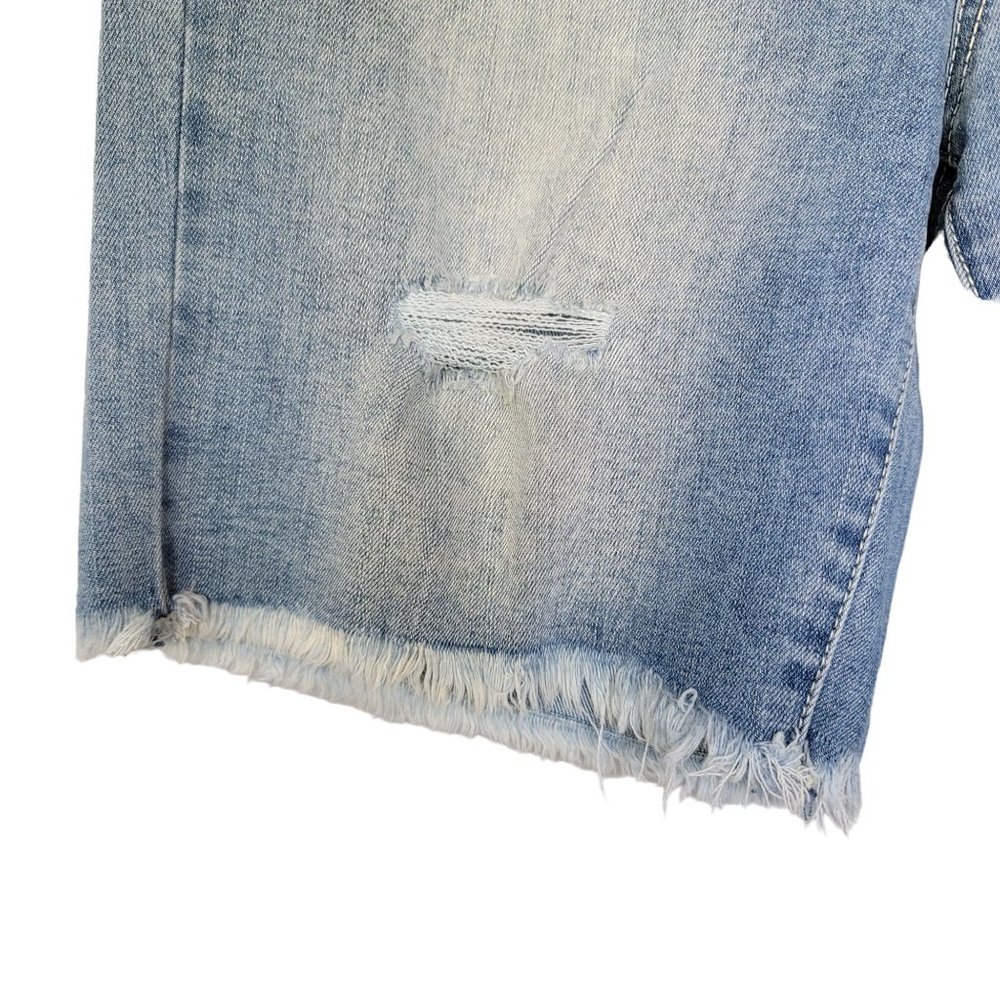 Celebrity Pink High Rise Ripped Denim Bermuda Shorts. Size 7/28 - Picture 4 of 6